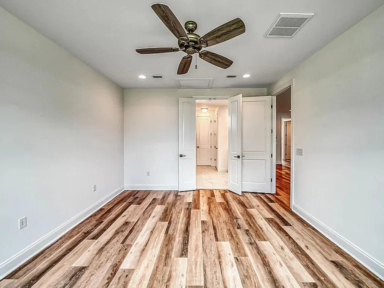 22 Roundwood Dr #294 — Photo 5