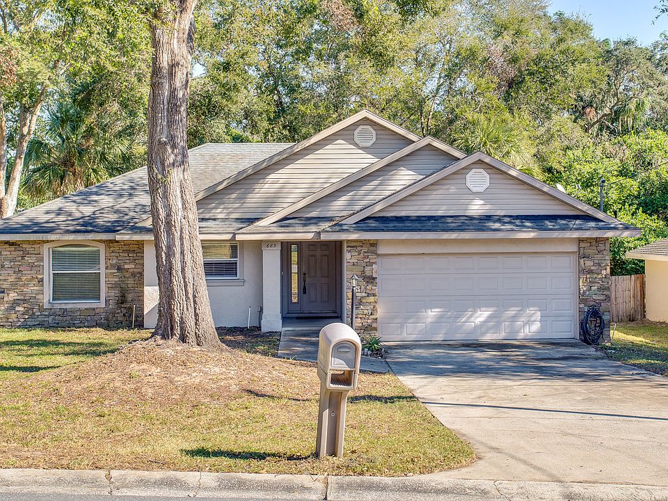 1st image of 683 Jefferis Ct