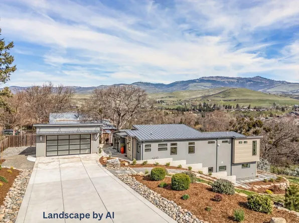 852 Oak St, Ashland, OR 97520