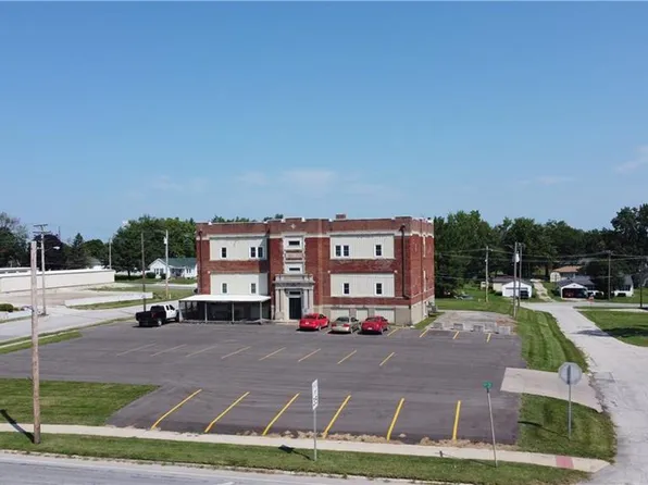 1001 E 9th St, Trenton, MO 64683