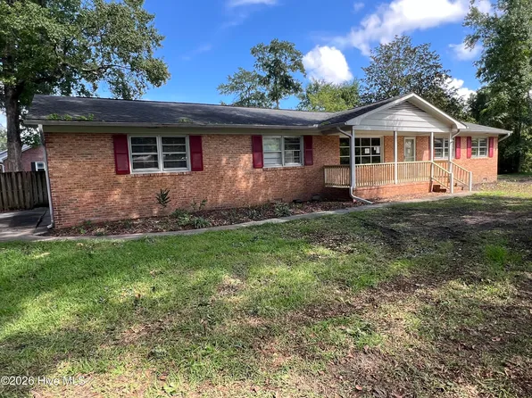 152 Fairview Road, Leland, NC 28451