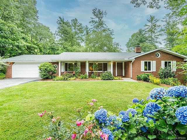 1st image of 301 Wood Dale Dr