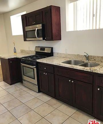 3rd image of 14537 Archwood St APT 101