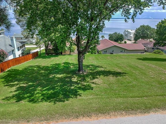 2nd image of 0 Hillcrest Dr