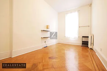 Rented by ZealEstate Group Inc