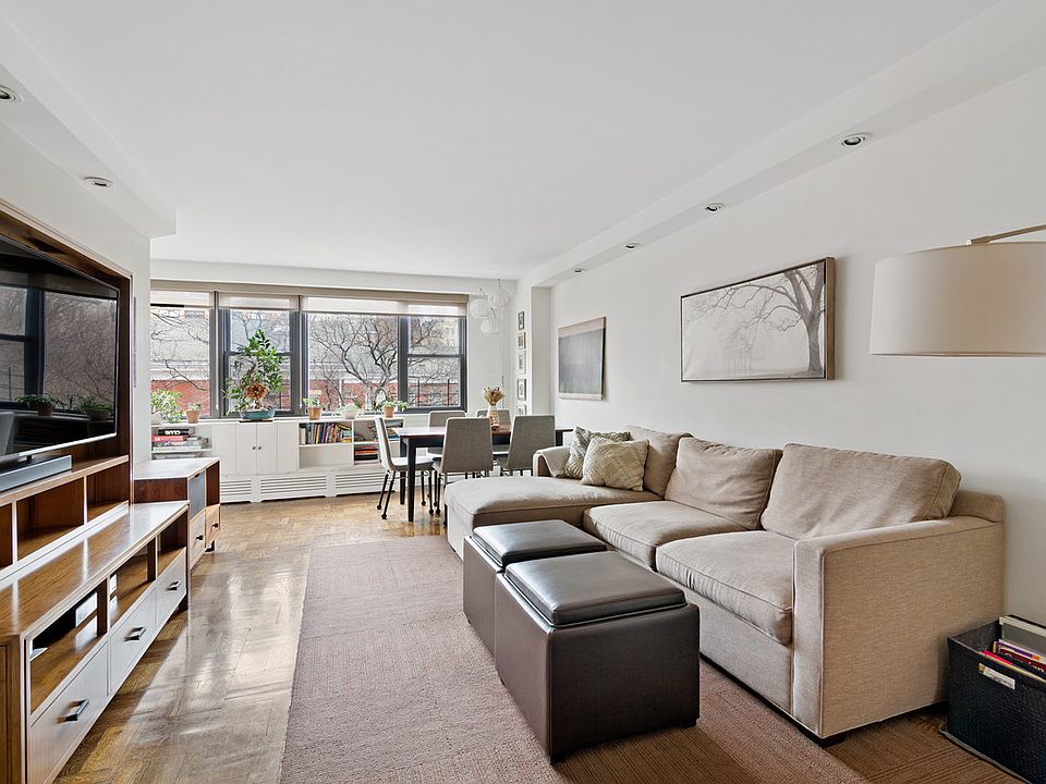 1st image of 230 E 15th St #4MN
