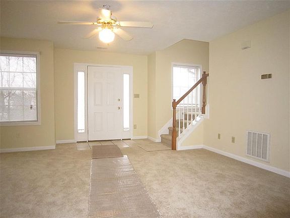 4th image of 3344 Emerson Woods