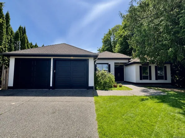 538 Rowan Dr, Qualicum Beach, BC V9K 1K1