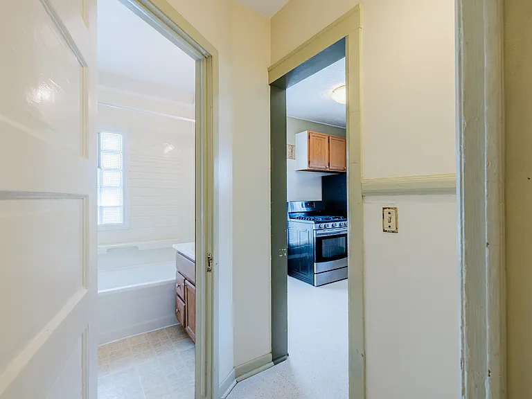1745 E St #2 — Photo 11