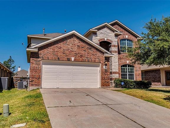 4th image of 18532 Blue Pond Dr