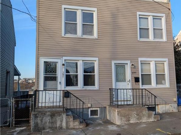 397 W Saint Joseph St