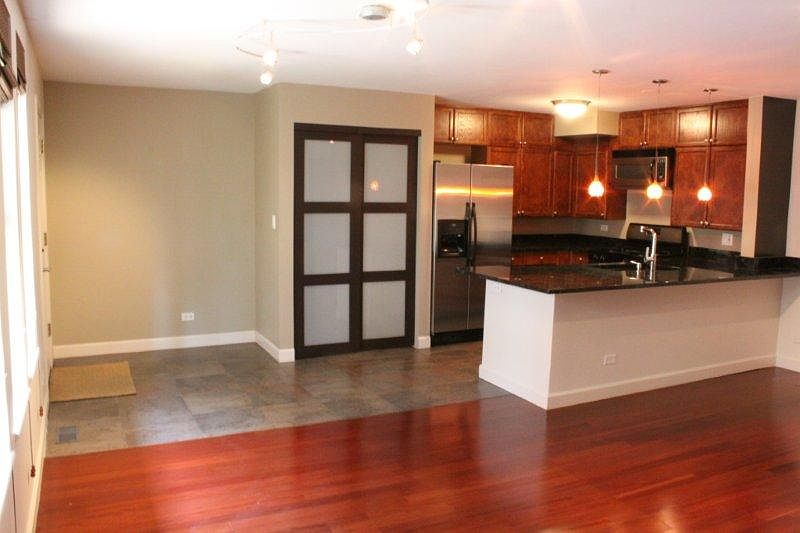 Foyer & Kitchen