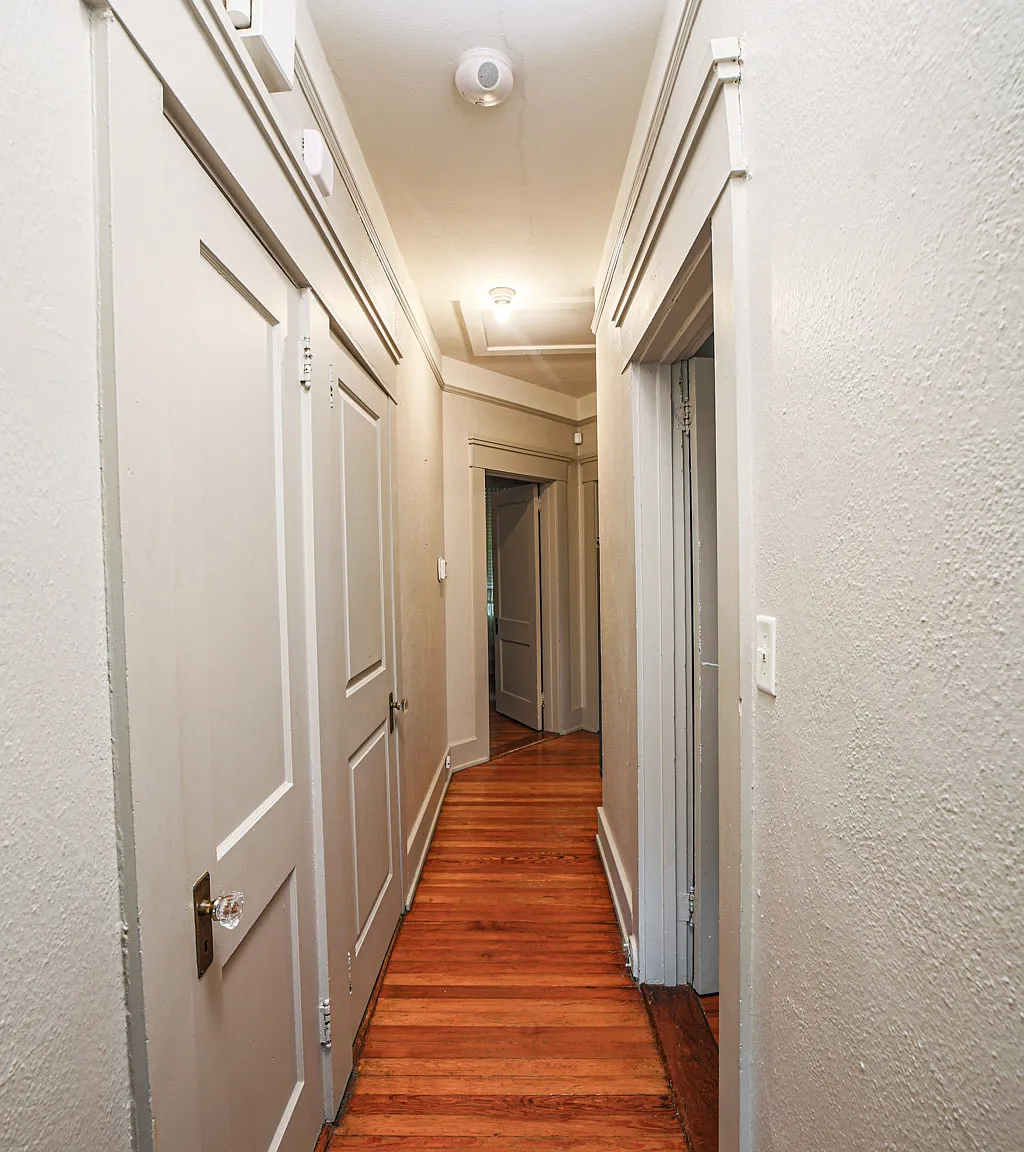 2 bed, 1400 sqft, $1,200 — Photo 4