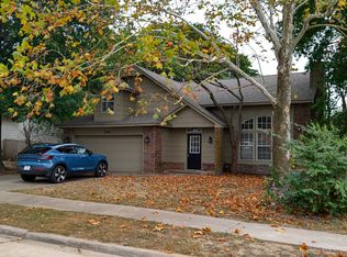 2501 W Twin Oaks St S, Broken Arrow, OK 74011