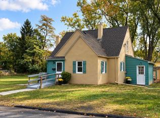 66 Park St, Dallas, PA 18612