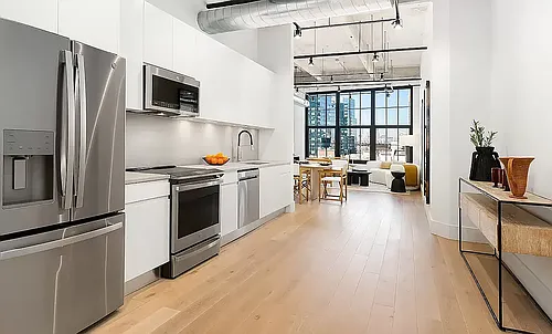 475 Kent Ave #208 Photo 1