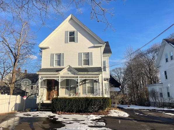 27 27/29 Pearl St, Middleboro, MA 02346