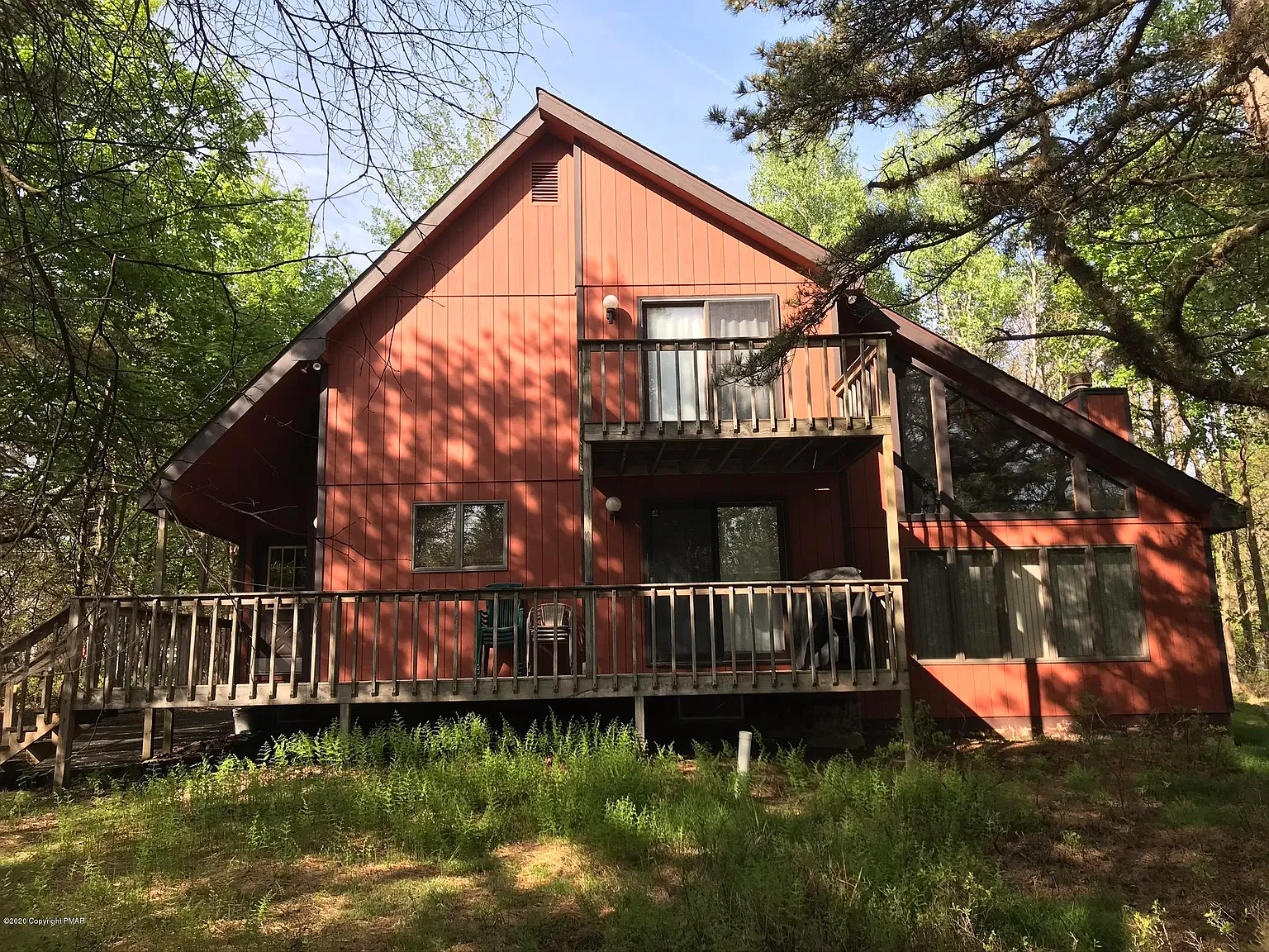 96 Markham Way photo 1