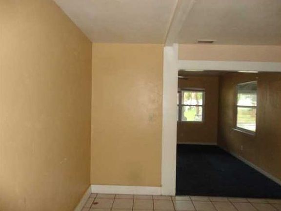 5th image of 710 30th Ave S