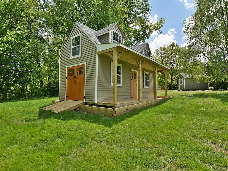 966 Paige Ct — Photo 59