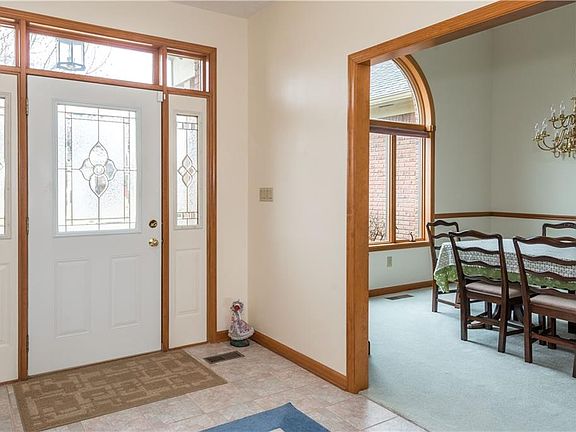 3rd image of 107 Mendy Ct