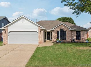 11703 N 112th Ave E, Collinsville, OK 74021