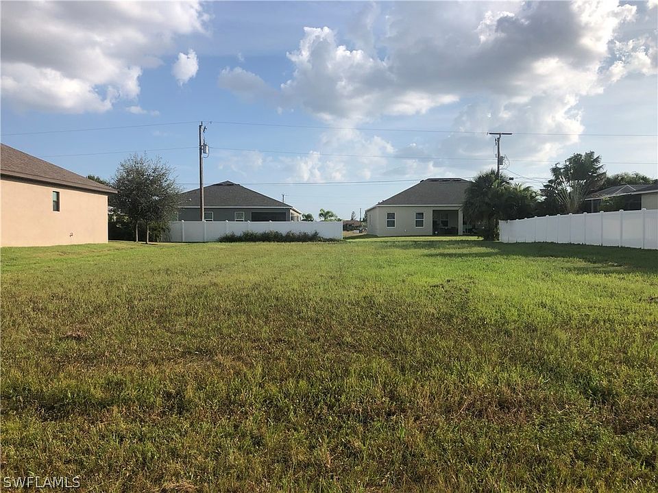 1st image of 1730 SW 38th Terrace Cpe
