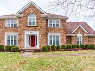 9811 Winged Foot Dr, Louisville, KY 40223