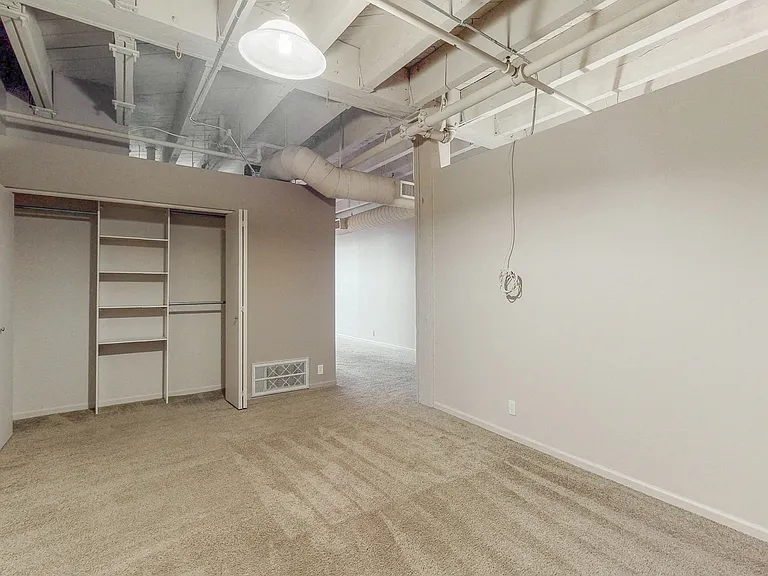 L15 Lofts — Photo 58