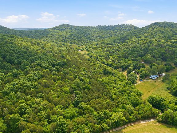 3rd image of 1780 Chumley Hollow Rd