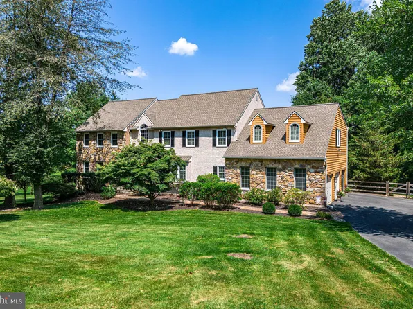 1178 Meredith Ln, Chester Springs, PA 19425