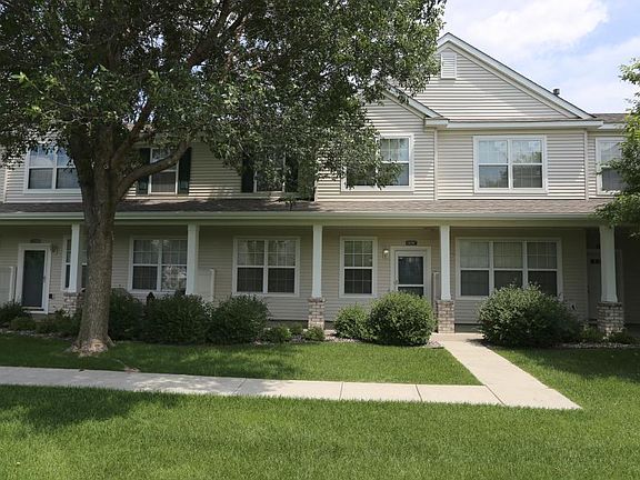 3rd image of 11372 Chisholm Cir NE Unit C