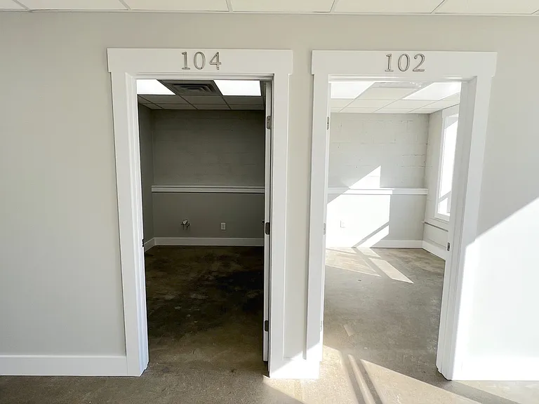 204 5th Ave E #102-103 — Photo 19