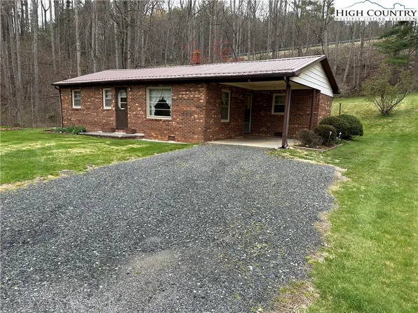 192 C Greensboro Road, Crumpler, NC 28617