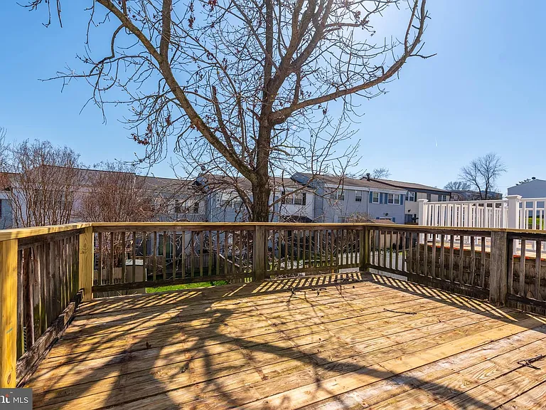 13 Bohn Ct — Photo 20