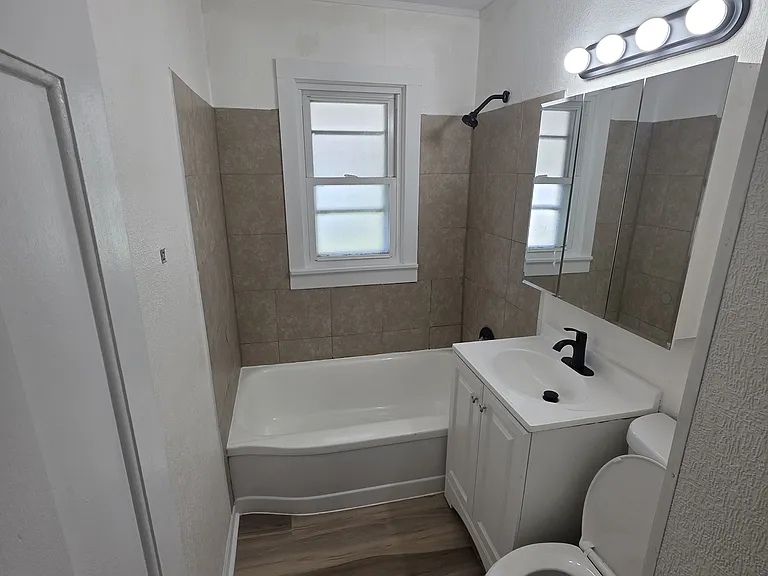 17701 Puritas Ave — Photo 13