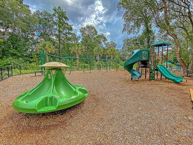 2354 Brinkley Rd — Photo 43
