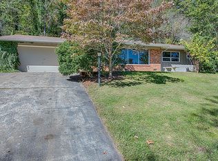 729 Golf Course Rd, Waynesville, NC 28786