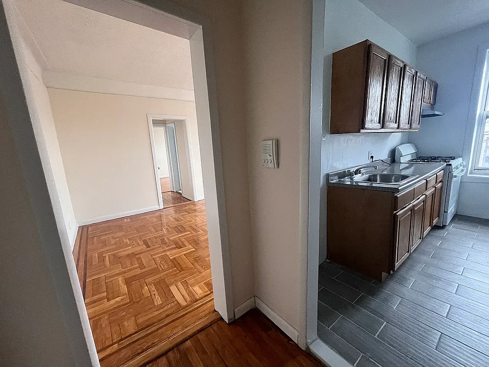 85-31 115th St #3A