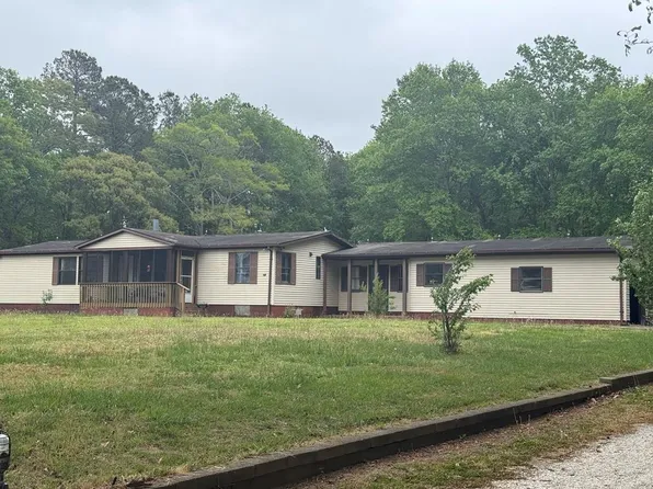 14383 Bethel Church Rd, Bloxom, VA 23308