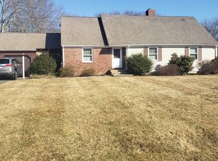 75 South St, Granby, MA 01033