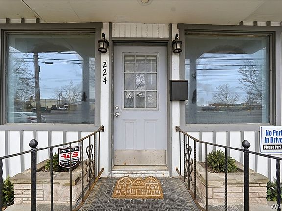 5th image of 224 Ellicott St