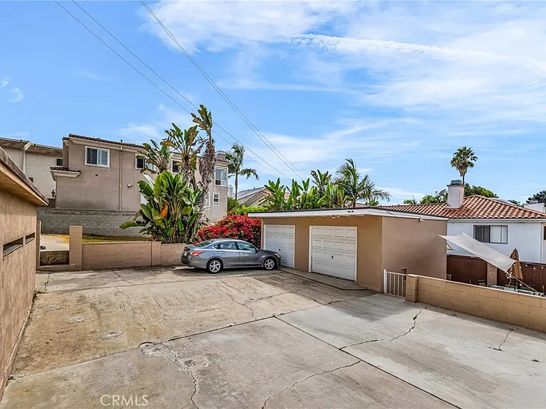 217 N Juanita Ave #B — Photo 26