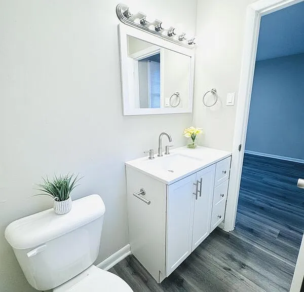 824 Stoneykirk Dr — Photo 12