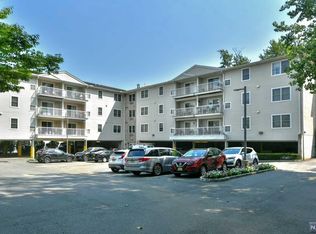 58 Kinderkamack Rd APT 1C, Emerson, NJ 07630