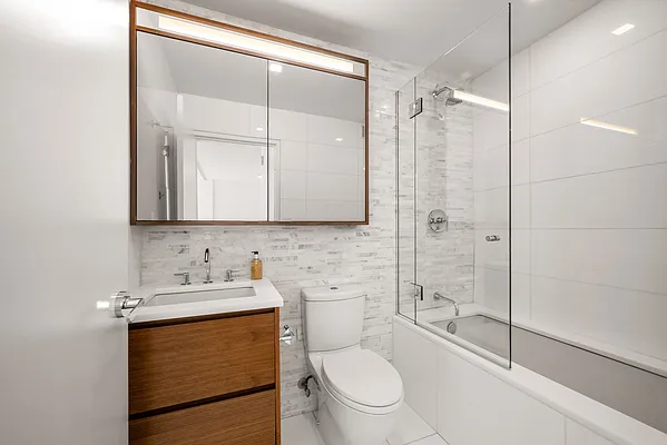 Rented by Compass | media 17