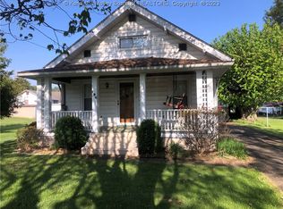 180 Layne St, New Haven, WV 25265