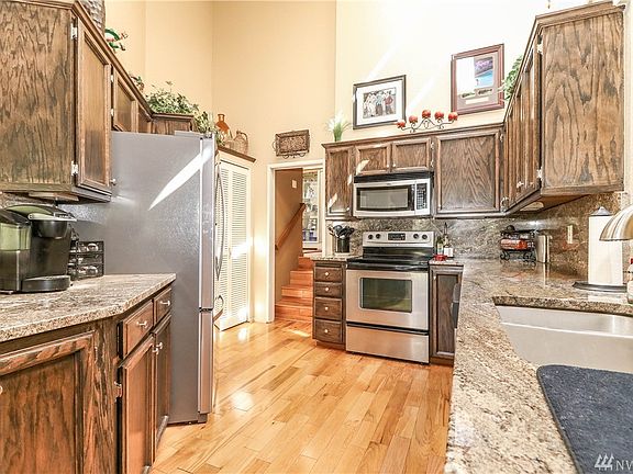 4th image of 15000 Village Green Dr SE #41