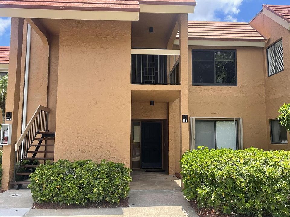 1st image of 11282 Green Lake Dr APT 202