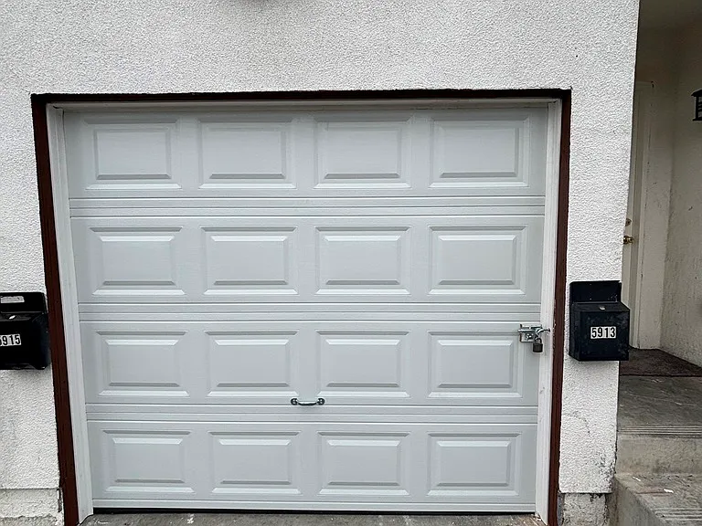 5913 Denver Ave — Photo 17